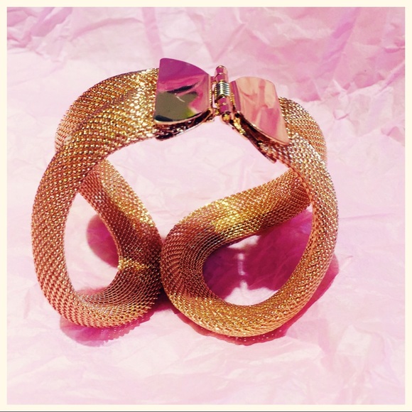 Gold bracelet - Picture 2 of 4